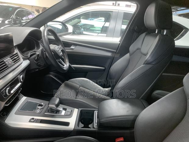 Audi Q5 2.0T Premium AWD quattro 2018 White