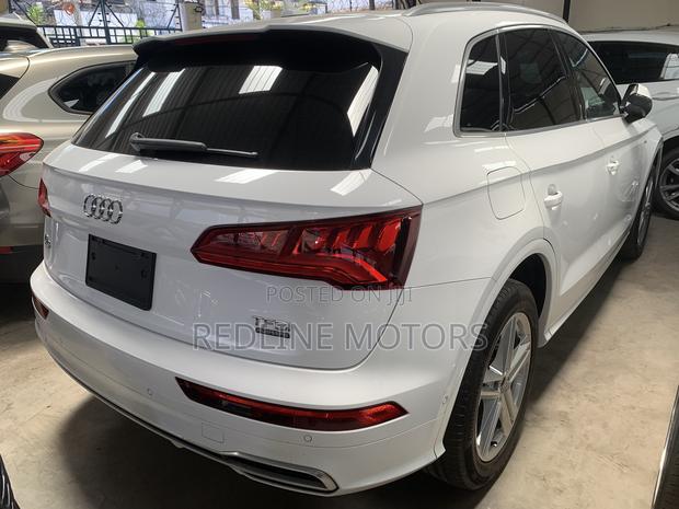 Audi Q5 2.0T Premium AWD quattro 2018 White