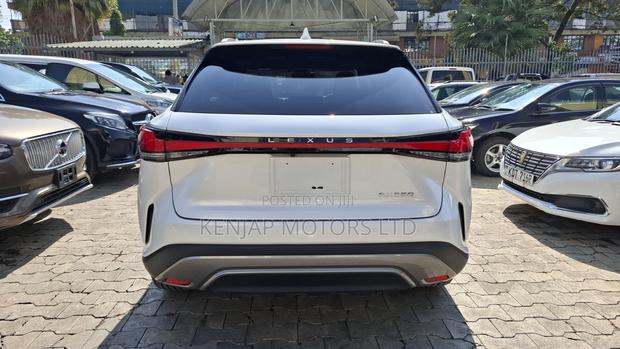 Lexus RX 350 2024 White