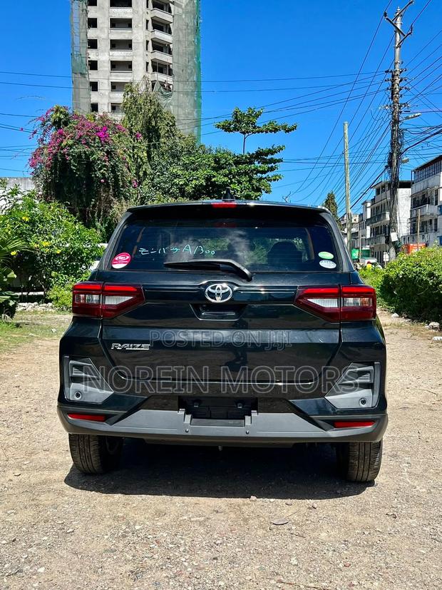 Toyota Raize 2020 Black