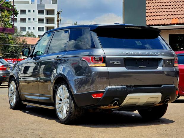 Land Rover Range Rover Sport HSE 4x4 (3.0L 6cyl 8A) 2016 Gray