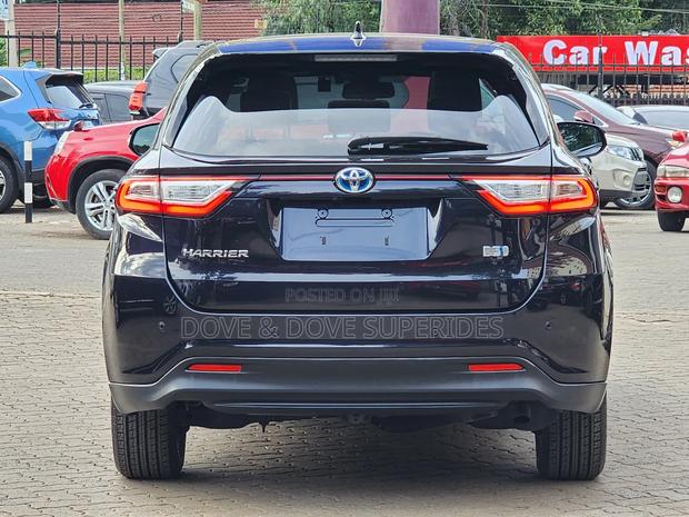 Toyota Harrier 2.5 Hybrid 4WD 2019 Purple
