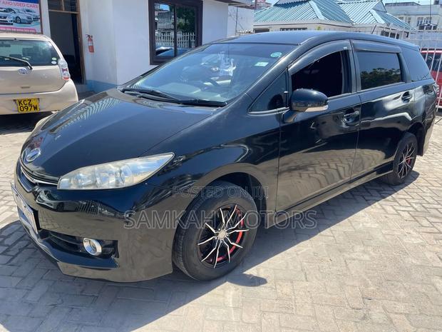Toyota Wish 2015 Black