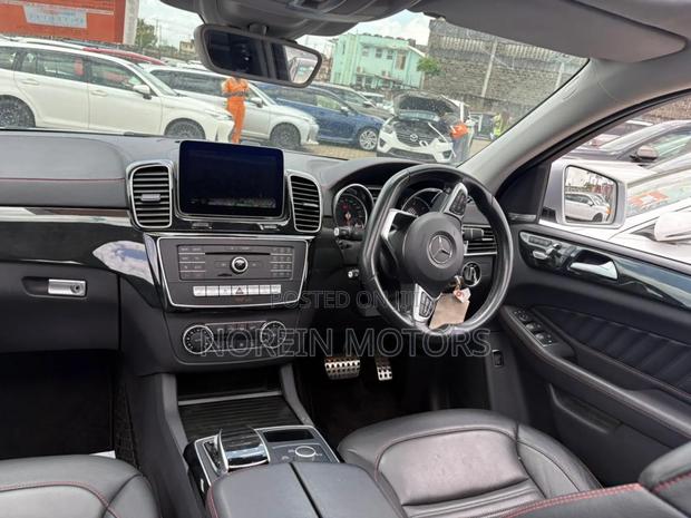 Mercedes-Benz GLE-Class 2019 Gray