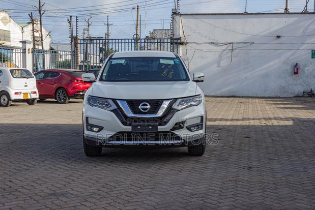 Nissan X-Trail 2.0 Petrol AWD 2018 Pearl