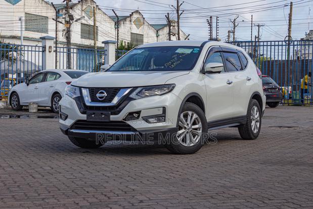 Nissan X-Trail 2.0 Petrol AWD 2018 Pearl