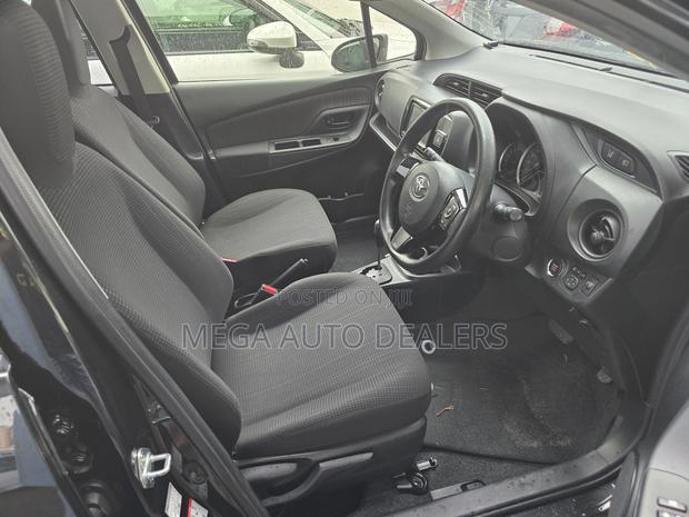 Toyota Vitz 2018 Black