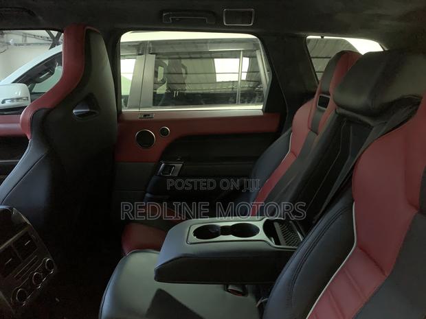 Land Rover Range Rover Sport SVR 2018 Matt Black