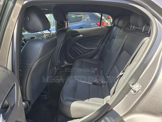Mercedes-Benz GLA-Class 2018 Gray