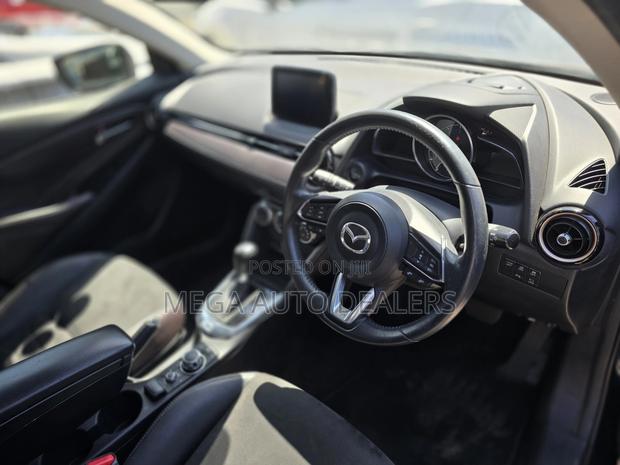 Mazda Demio 2018 Blue