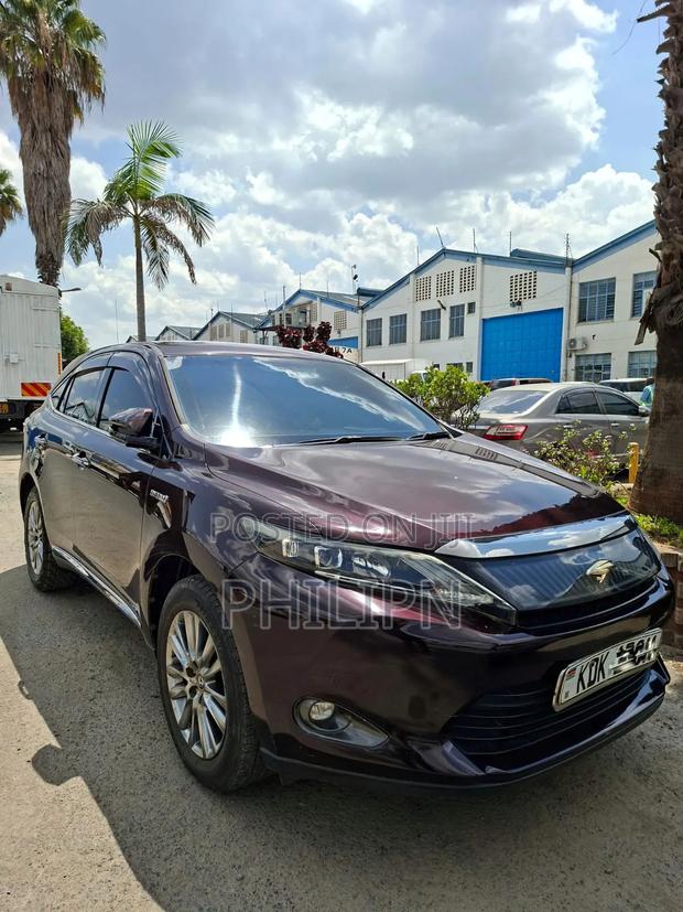 Toyota Harrier 2015 Maroon