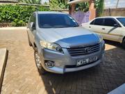 Toyota Vanguard 2012 Silver for sale