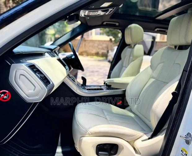 Land Rover Range Rover Sport 2015 White