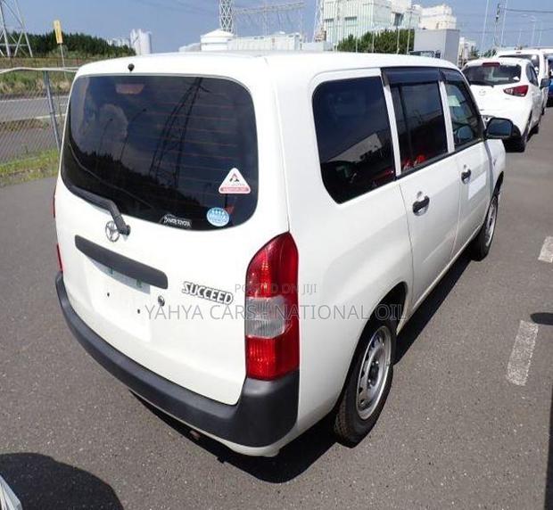 Toyota Succeed 2018 White