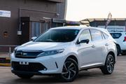 Toyota Harrier 2018 White for sale
