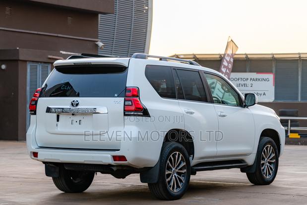 Toyota Land Cruiser Prado 2018 Pearl