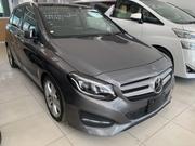 Mercedes-Benz B-Class B180 Petrol 2018 Gray for sale