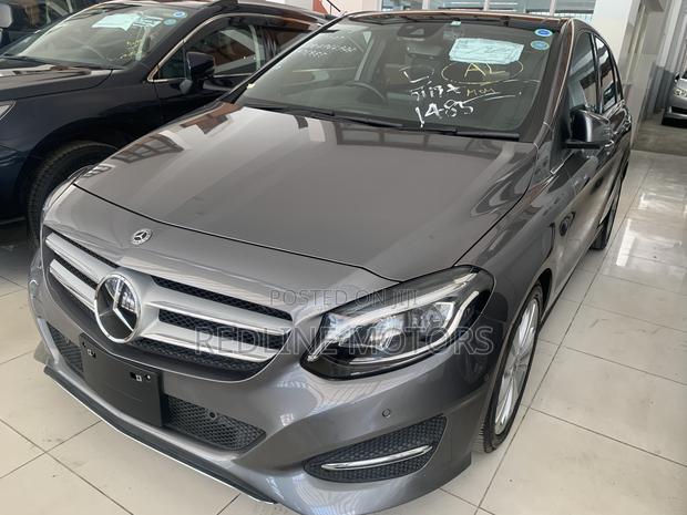 Mercedes-Benz B-Class B180 Petrol 2018 Gray