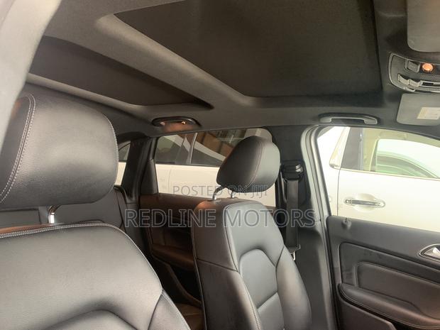 Mercedes-Benz B-Class B180 Petrol 2018 Gray