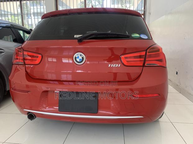 BMW 118i 2018 Burgundy