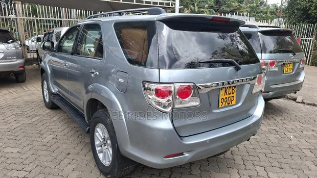 Toyota Fortuner 3.0 D AWD 2014 Silver
