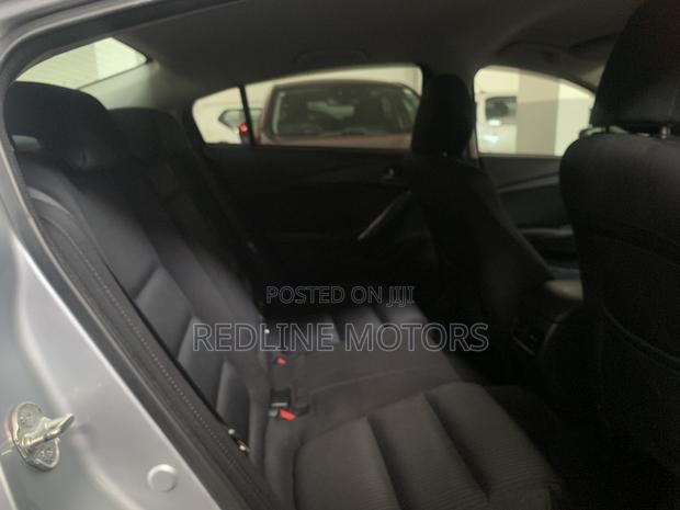 Mazda Atenza 2018 Silver