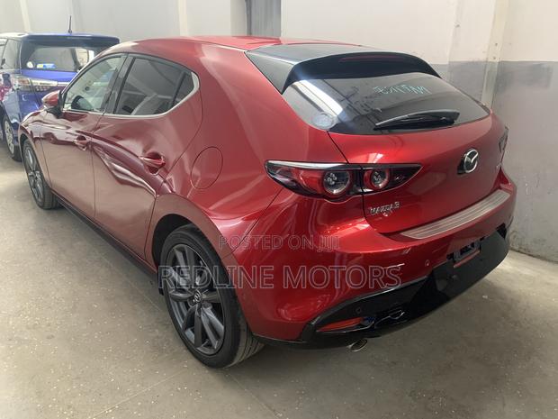 Mazda 3 2018 Red