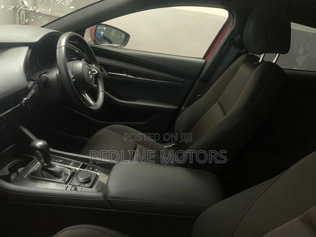 Mazda 3 2018 Red