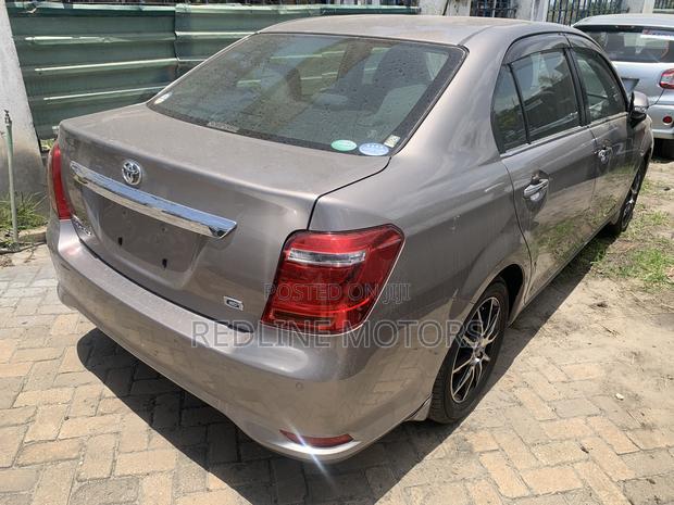 Toyota Axio 2018 Ivory