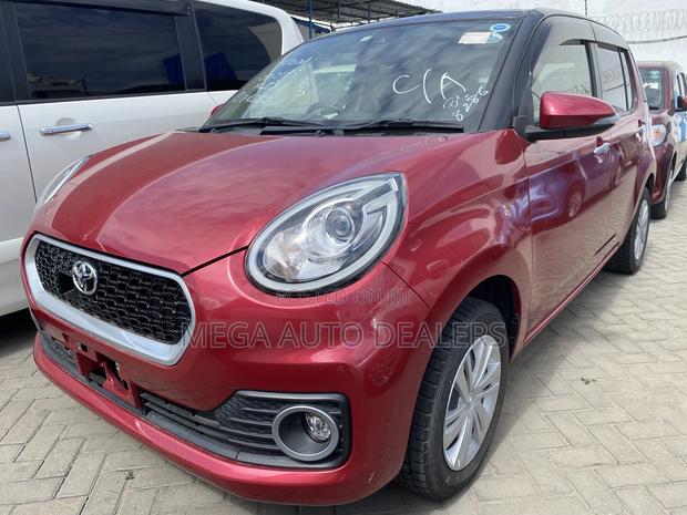 Toyota Passo 2018 Red