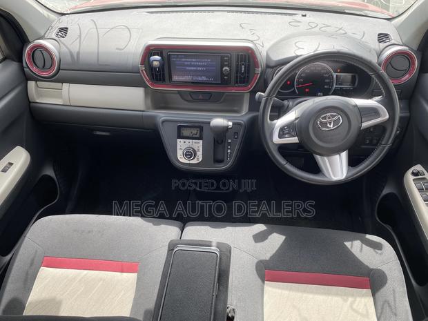 Toyota Passo 2018 Red
