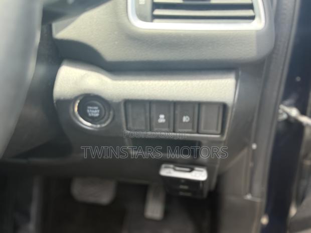 Suzuki Sx4 1.6 SUV Petrol FWD 2018 Blue