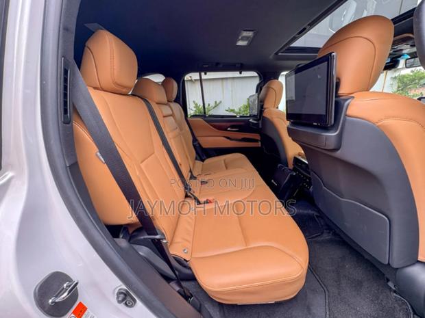 Lexus LX LX 600 2023 Pearl