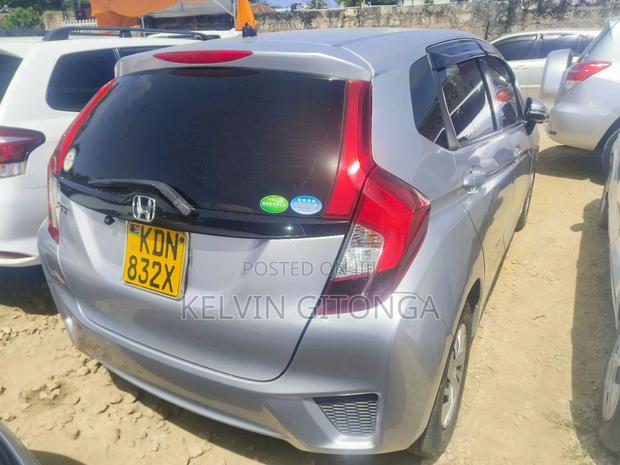 Honda Fit 2016 Silver