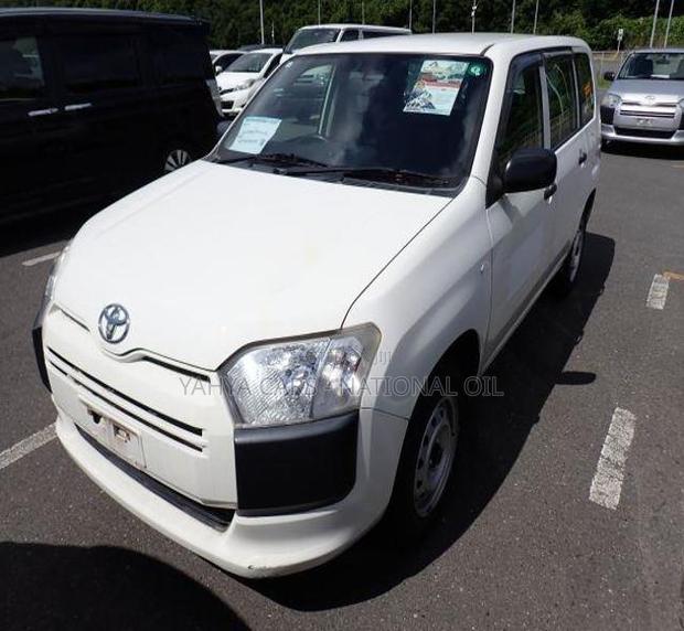 Toyota Probox 1.5 DX Comfort 4WD 2019 White