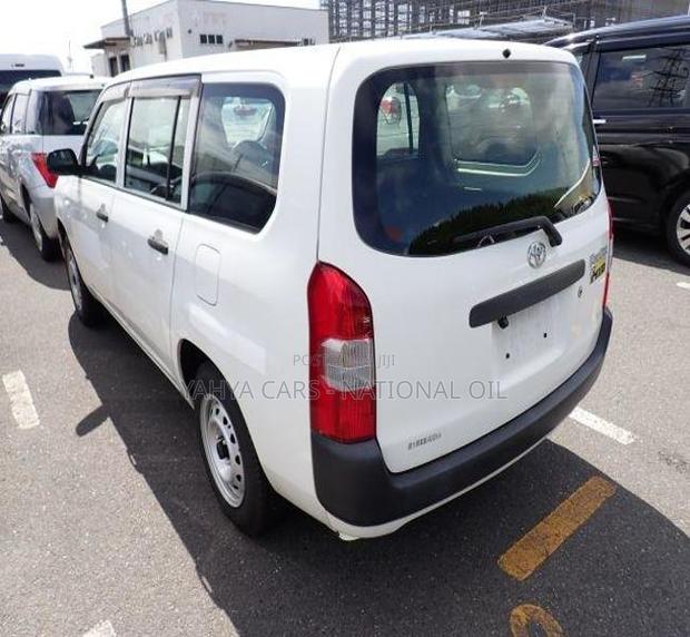 Toyota Probox 1.5 DX Comfort 4WD 2019 White