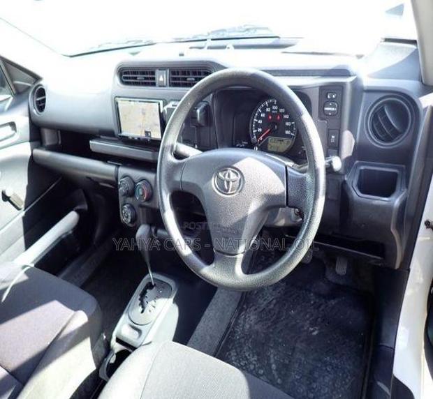 Toyota Probox 1.3 DX Comfort 2WD 2019