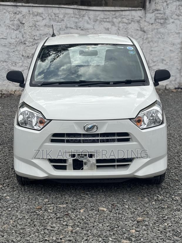 Daihatsu Mira 2018 White
