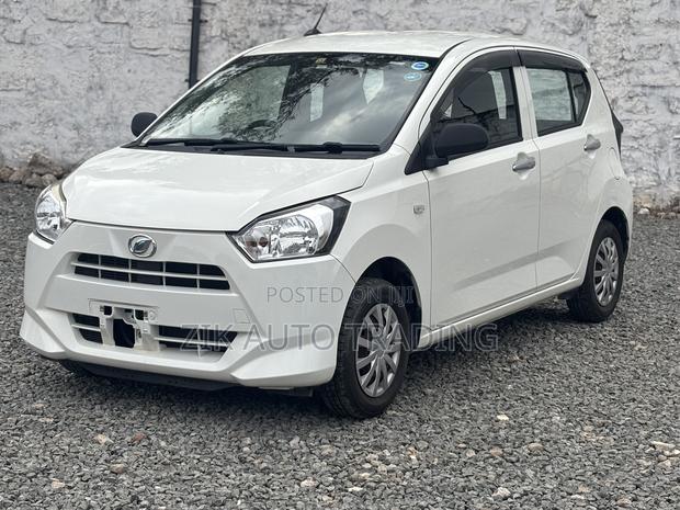 Daihatsu Mira 2018 White