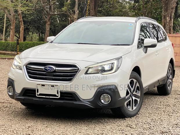 Subaru Outback 2.5i Premium AWD 2018 White