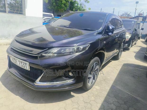 Toyota Harrier 2017 Black