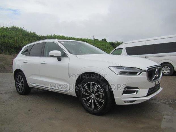 Volvo XC60 2020 Pearl