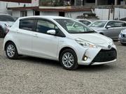 Toyota Vitz 1.5 FWD Hybrid 5dr 2018 Pearl for sale