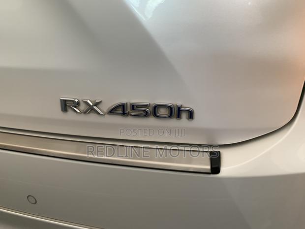 Lexus RX 450h 3.5 Hybrid FWD 2018 Pearl