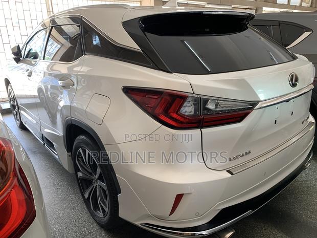 Lexus RX 450h 3.5 Hybrid FWD 2018 Pearl
