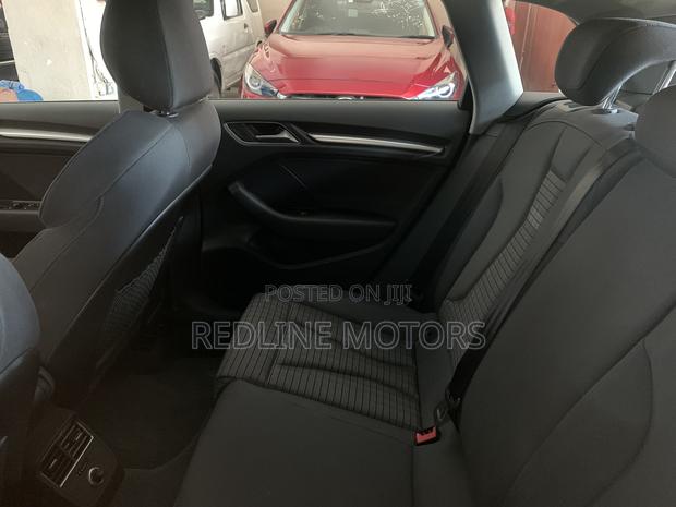 Audi A3 2.0T Tech Premium FWD 2018 Black