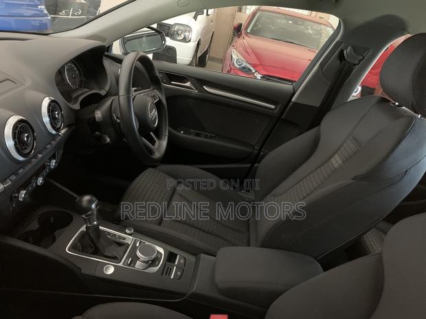 Audi A3 2.0T Tech Premium FWD 2018 Black