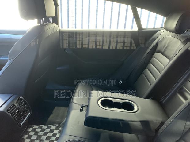 Volkswagen Arteon 2.0T SE FWD 2019 Pearl