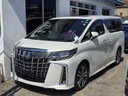 Toyota Alphard 2018 White for sale