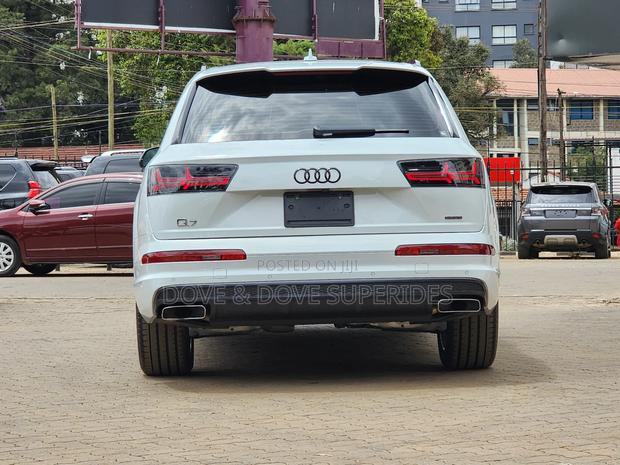 Audi Q7 2.0T Premium AWD quattro 2018 White